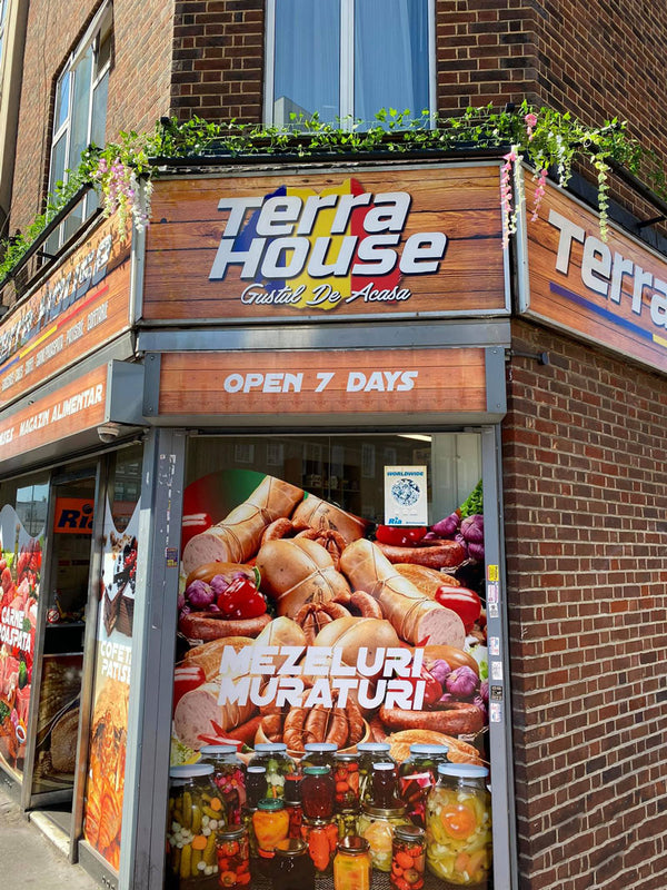Terra House Market - Magzin românesc în Croydon, Londra